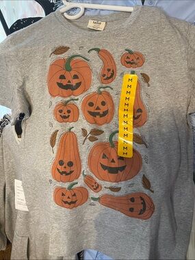 State of Mine Halloween graphic pumpkins shirt NWT